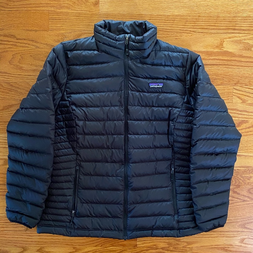 Women’s Patagonia Down Jacket Black